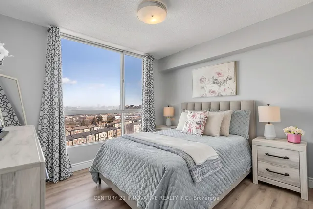 Additional image 19 of 3077 Weston Rd Unit 1702