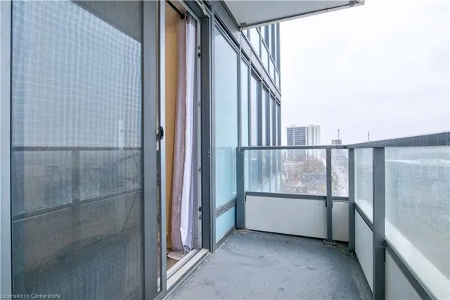 Additional image 18 of 5 Wellington St Unit 1009