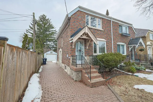 2 Glenbrae Ave