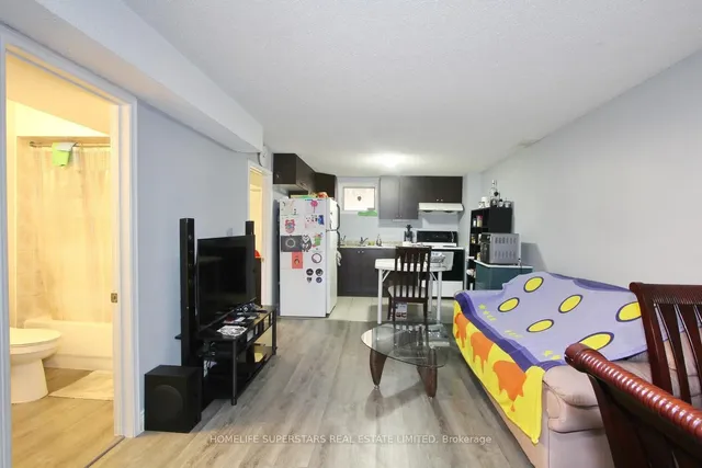 Additional image 23 of 62 Mosley Cres