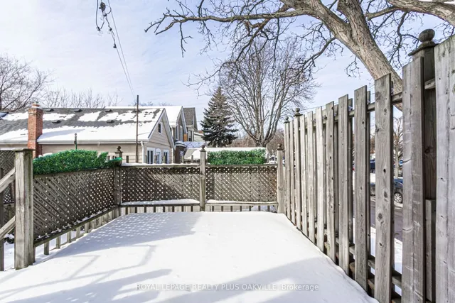 Additional image 17 of 58 Lorne Ave