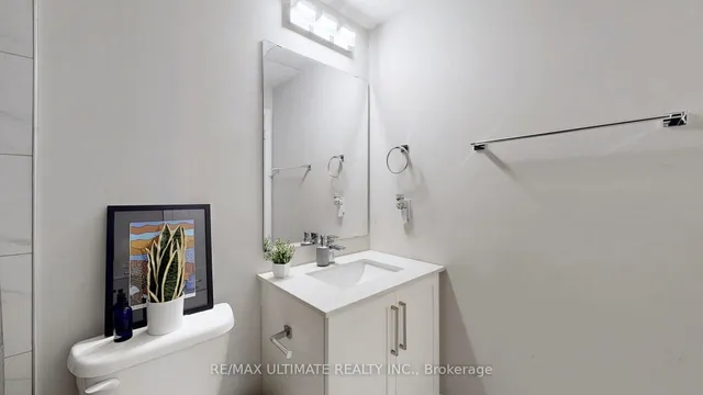 Additional image 41 of 15 Queen St Unit 1608