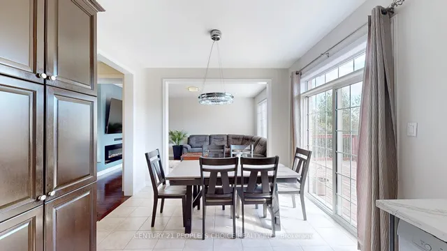 Additional image 20 of 32 Intrigue Tr