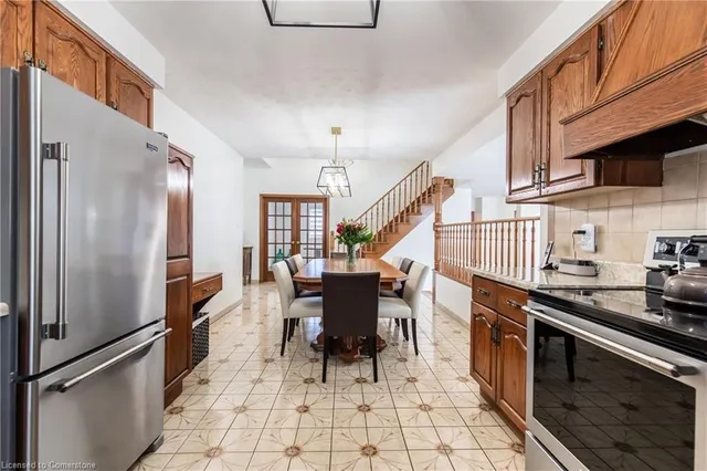 Additional image 17 of 1 Adriatic Blvd