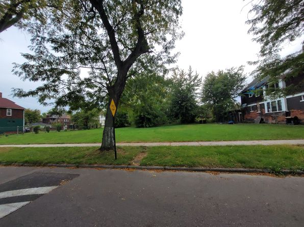 3271 Canton St, Detroit, MI 48207