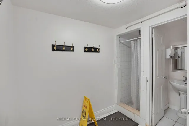 Additional image 29 of 15 Albright Rd Unit 1