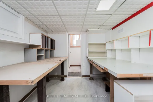 Additional image 25 of 194 Aylesworth Ave