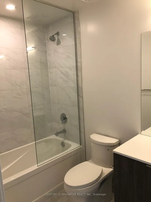 Additional image 20 of 15 Queens Quay N/A Unit 911