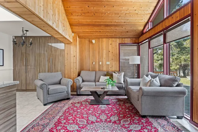 Additional image 12 of 459 The Kingsway N/A