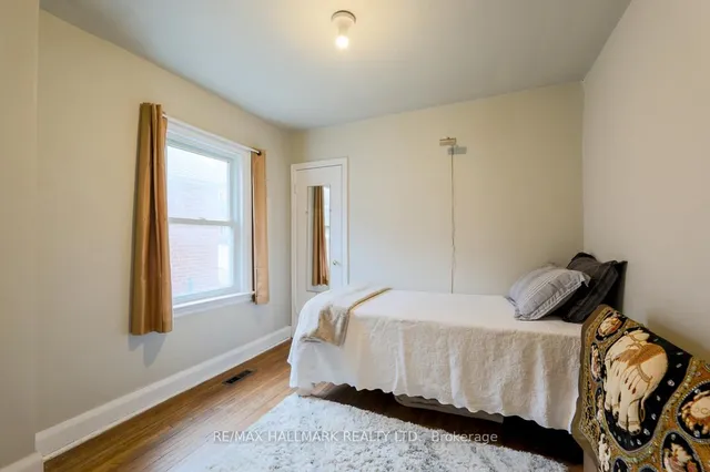 Additional image 10 of 24 Phenix Dr