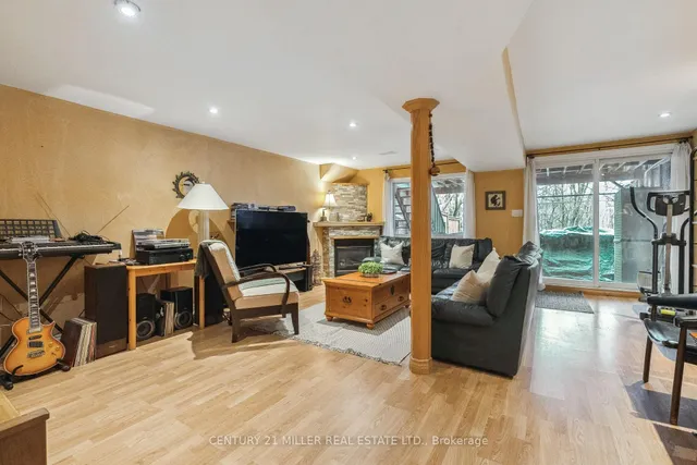 Additional image 21 of 387 Ravineview Way