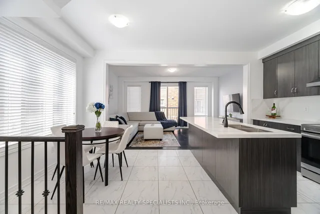 Additional image 10 of 12 Faye St