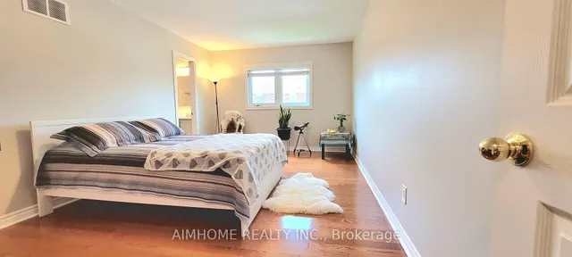 Additional image 11 of 42 PIANE Ave