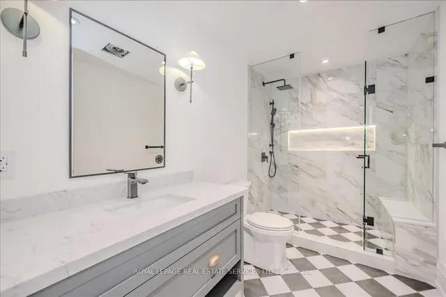 Additional image 43 of 208 Shaver Ave