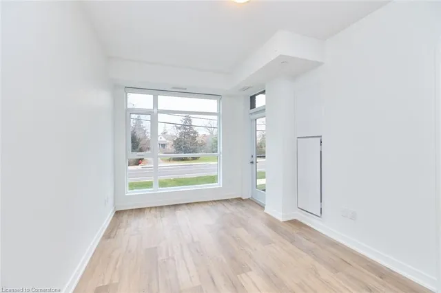 Additional image 21 of 600 North Service Rd Unit 108