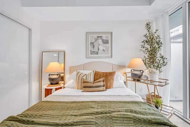 Additional image 25 of 15 Baseball Pl Unit 1002