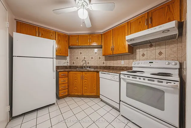 Additional image 12 of 175 Hunter St Unit 504