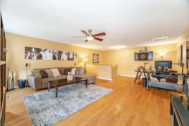 Additional image 34 of 104 Georgian Dr