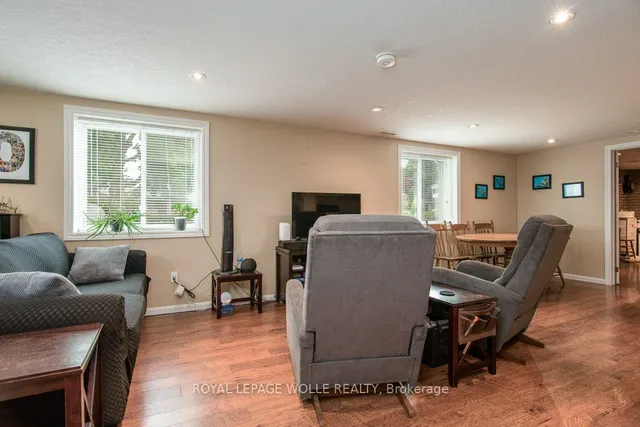 Additional image 34 of 69 Glen Park Cres