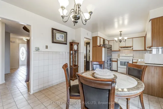 Additional image 18 of 206 Vodden St