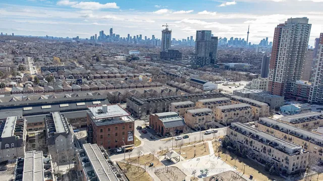 Additional image 20 of 15 Foundry Ave Unit 202