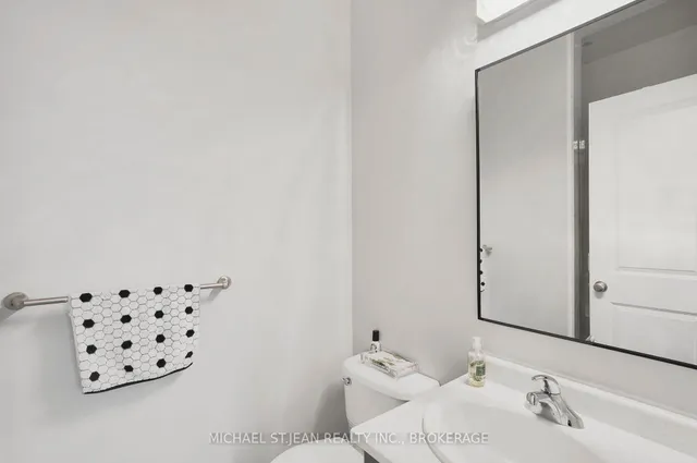 Additional image 28 of 5056 New St Unit 15