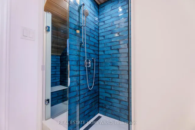 Additional image 33 of 98 Edwin Ave