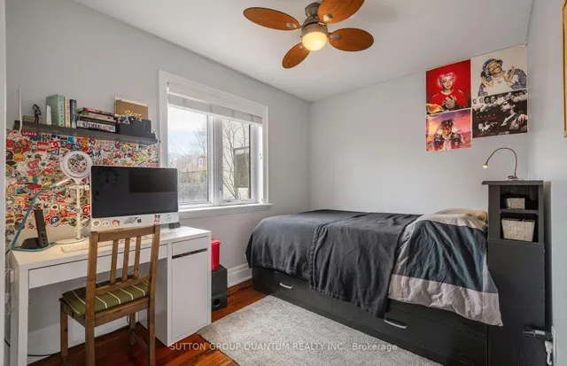 Additional image 23 of 26 Brad St