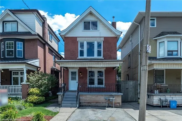 Additional image 6 of 242 Balmoral Ave