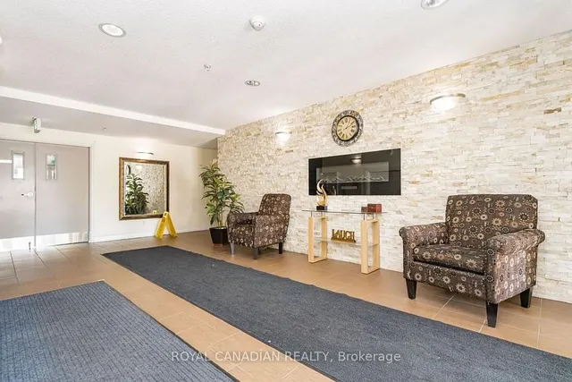 Additional image 3 of 8 Dayspring Circ Unit 1403