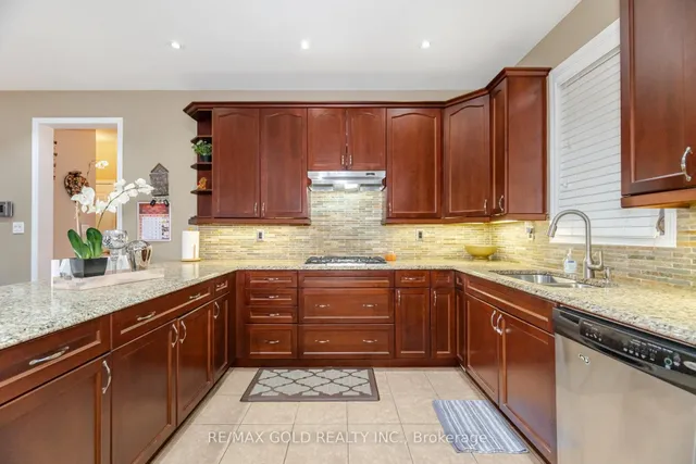 Additional image 7 of 168 Gardenbrooke Tr