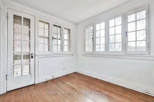 Additional image 19 of 225 Glenrose Ave