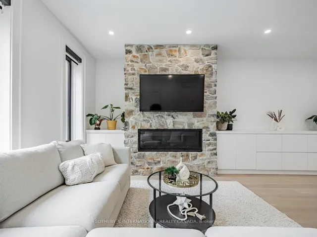 Additional image 13 of 6 Twenty Fifth St