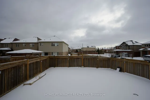 Additional image 33 of 38 Sexton Cres