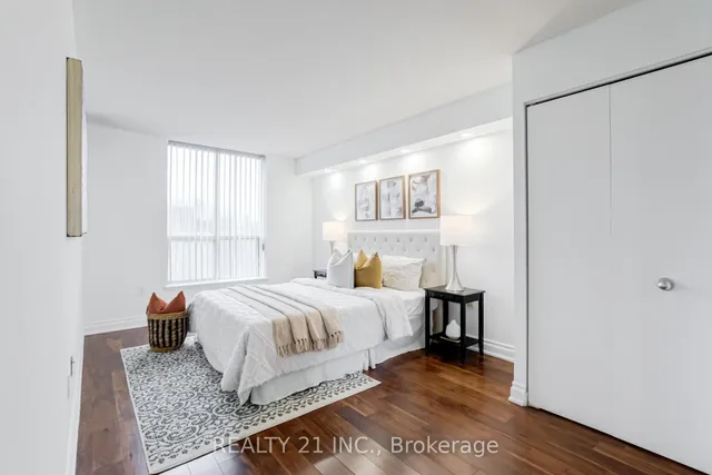 Additional image 22 of 21 Overlea Blvd Unit 511