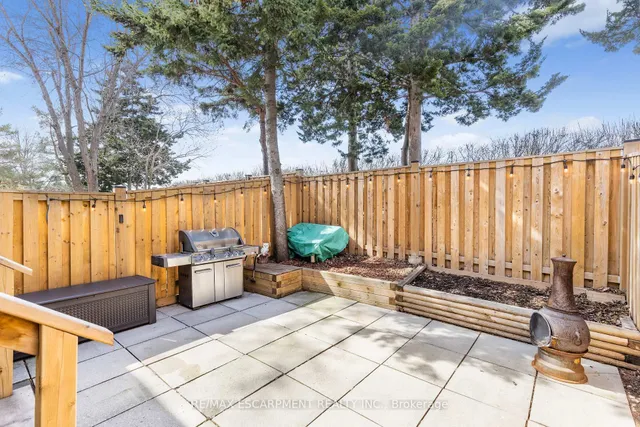 Additional image 27 of 1532 Sixth Line Unit 9