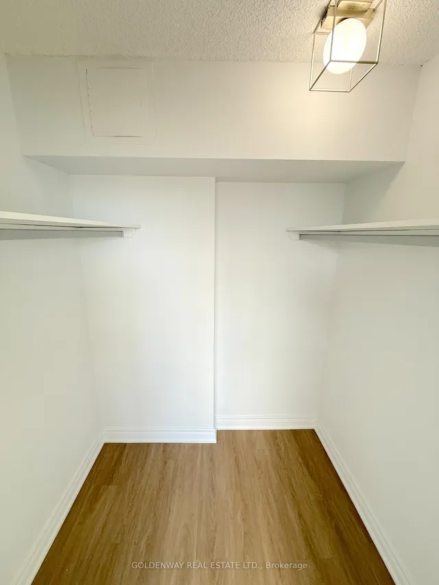 Additional image 11 of 2050 Bridletowne Circ Unit 411