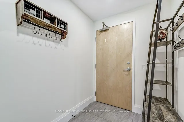 Additional image 4 of 60 Charles St Unit 1802