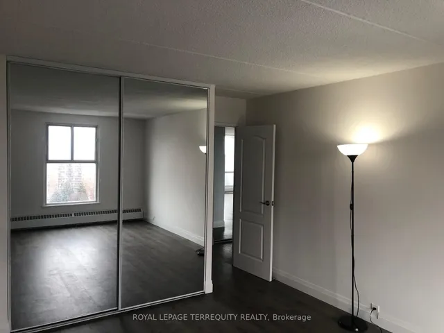 Additional image 20 of 2 Glamorgan Ave Unit 1005