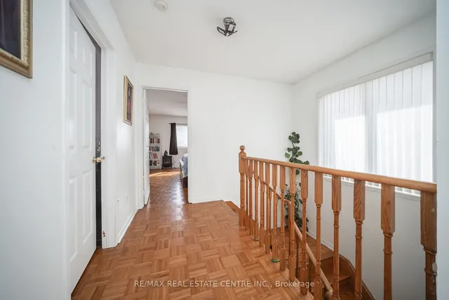 Additional image 20 of 19 Blue Lake Ave