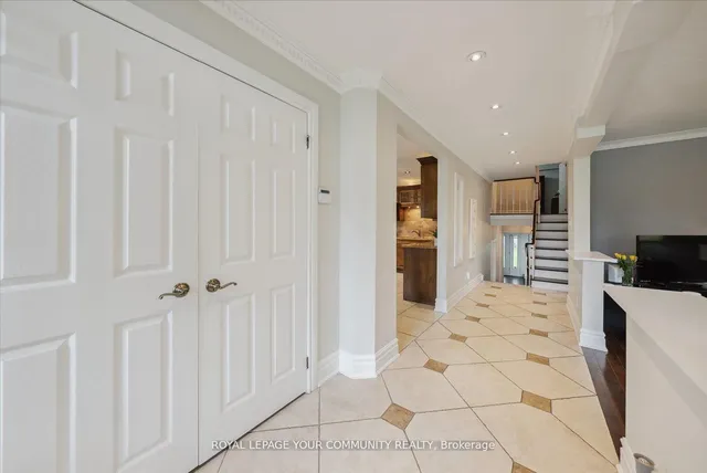 Additional image 5 of 80 Princess Margaret Blvd