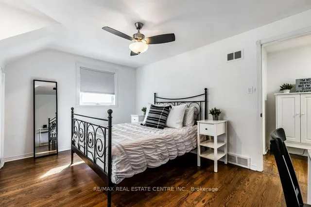 Additional image 23 of 246 Simon Dr