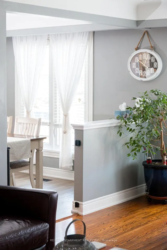 Additional image 10 of 3 Pleasant Ave