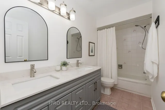 Additional image 33 of 51 Lancewood Cres