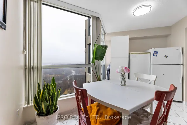 Additional image 17 of 5 Rowntree Rd Unit 1809