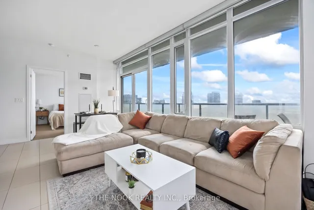 Additional image 13 of 170 Fort York Blvd Unit 2602