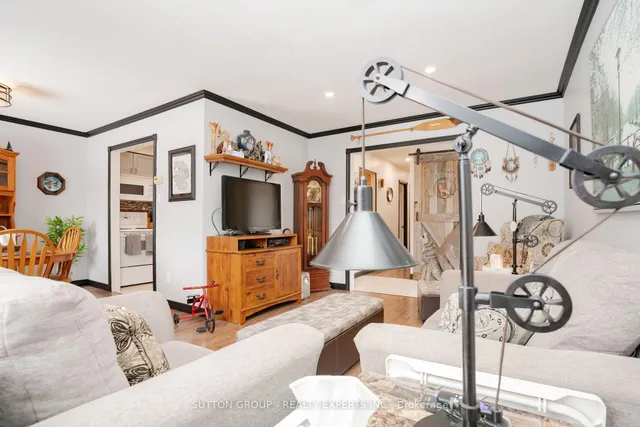 Additional image 12 of 202 ARCHDEKIN Dr