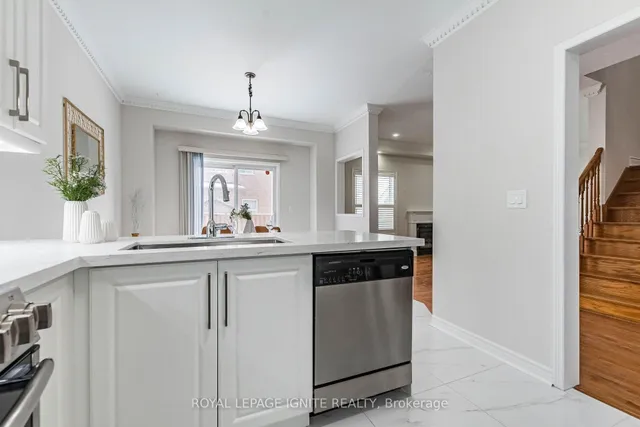 Additional image 18 of 321 Queen Mary Dr