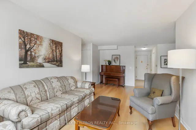 Additional image 7 of 2628 Mccowan Rd Unit 317