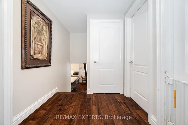 Additional image 12 of 92 Ambleside Dr